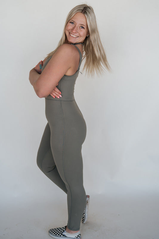 Allie Olivie One Piece Set