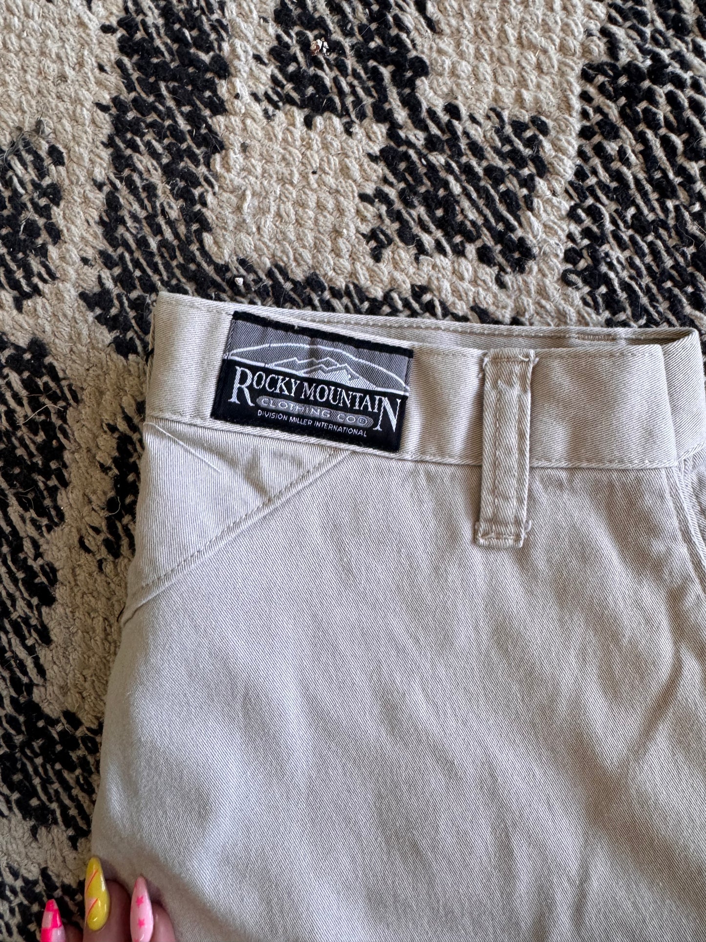 Tan Vintage Rockies