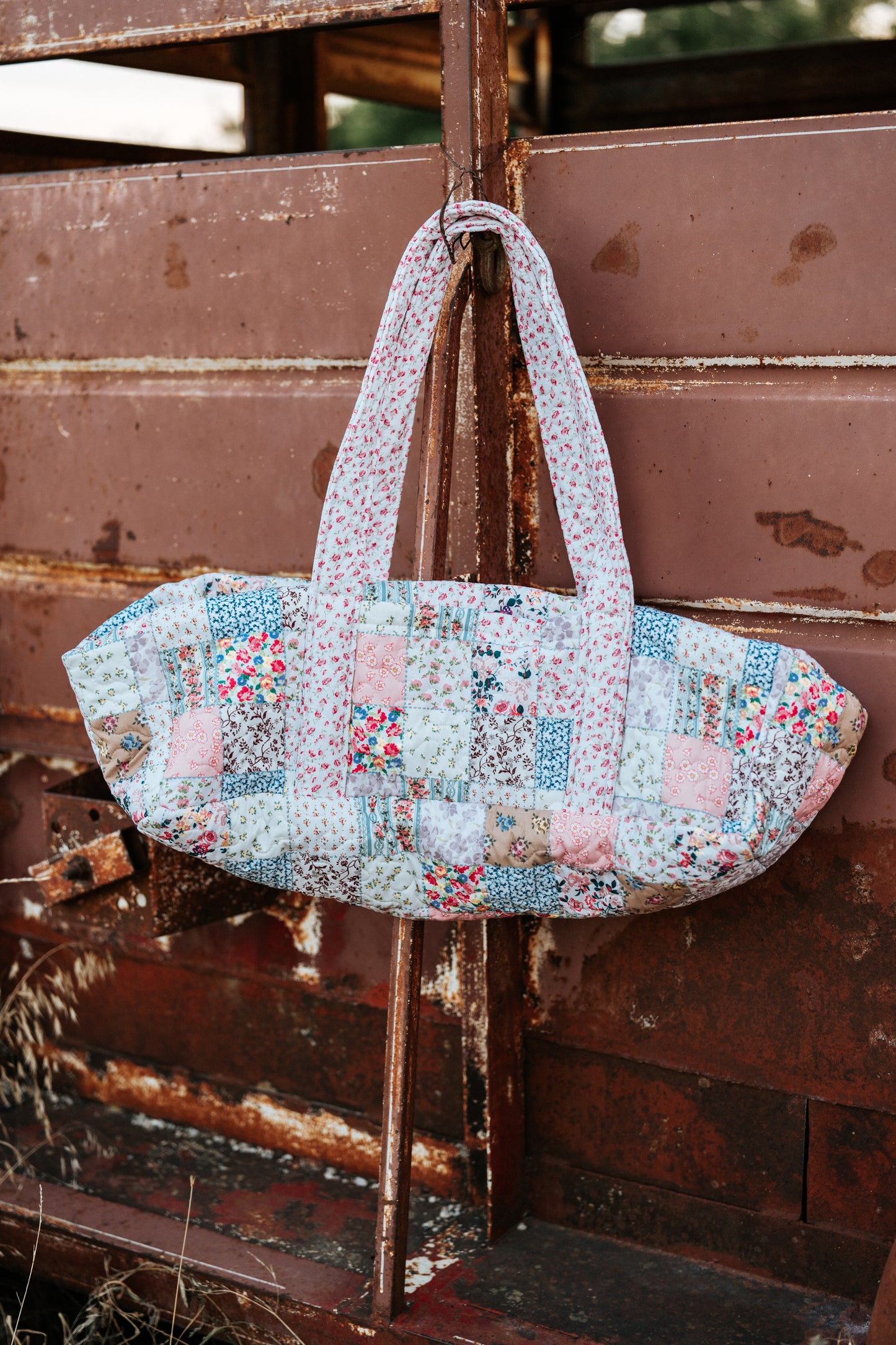 Farmers Market Traveler Bag